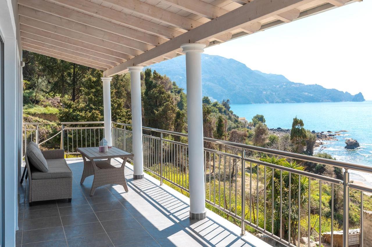 Renata & Filippos With Private Plunge Pool By Konnect Country house *