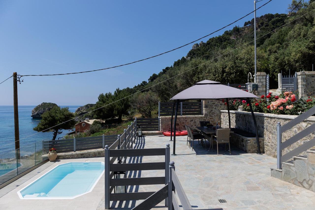 Renata & Filippos With Private Plunge Pool By Konnect Country house *