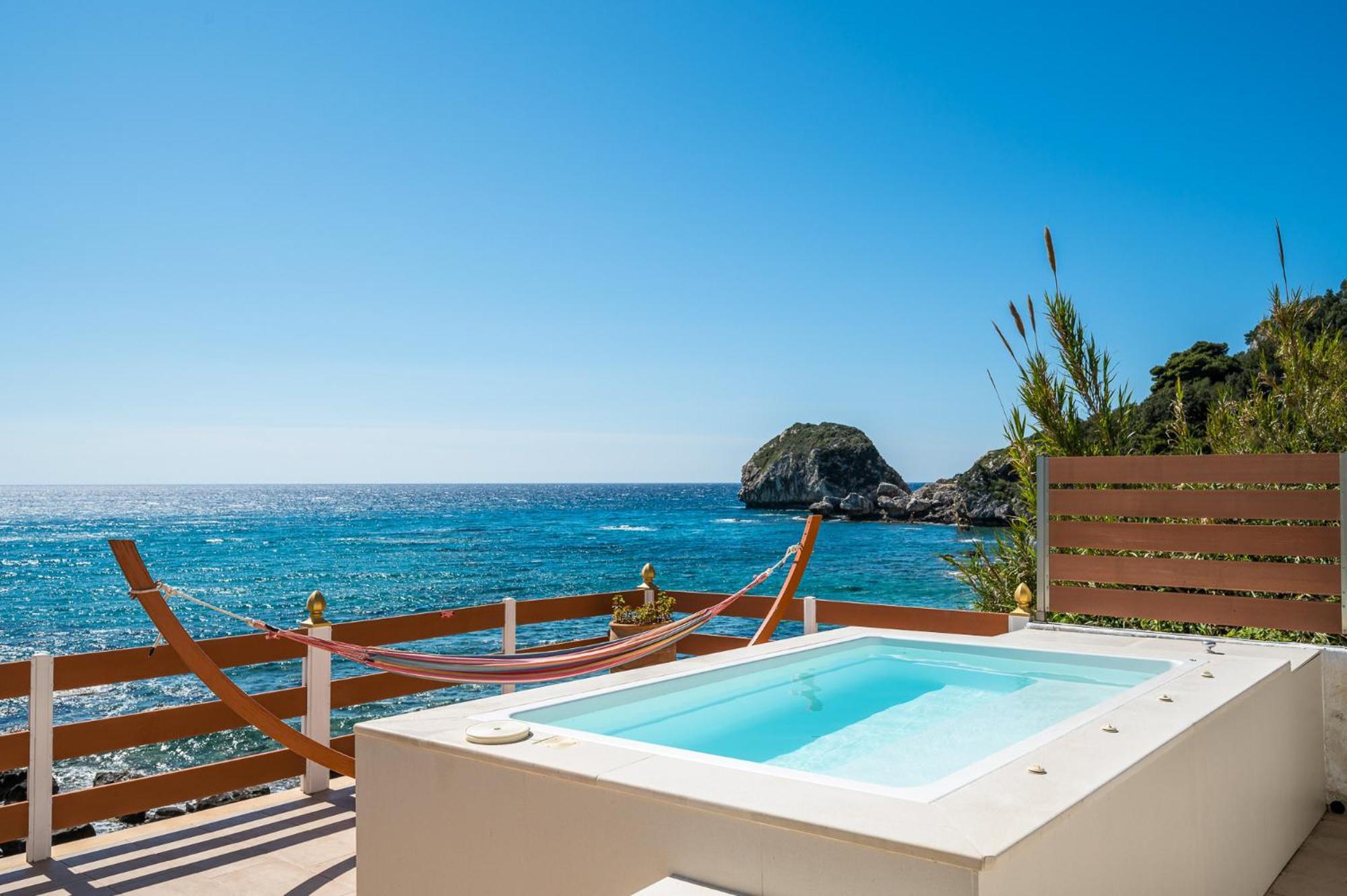 Country house Renata & Filippos With Private Plunge Pool By Konnect *