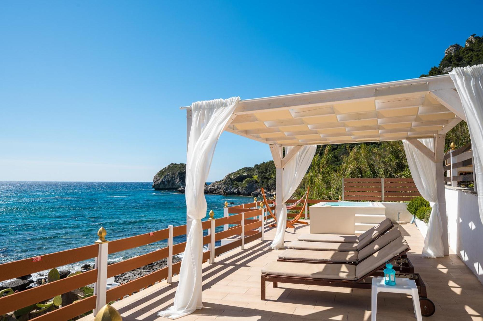 Country house Renata & Filippos With Private Plunge Pool By Konnect Agios Gordios (Corfu)