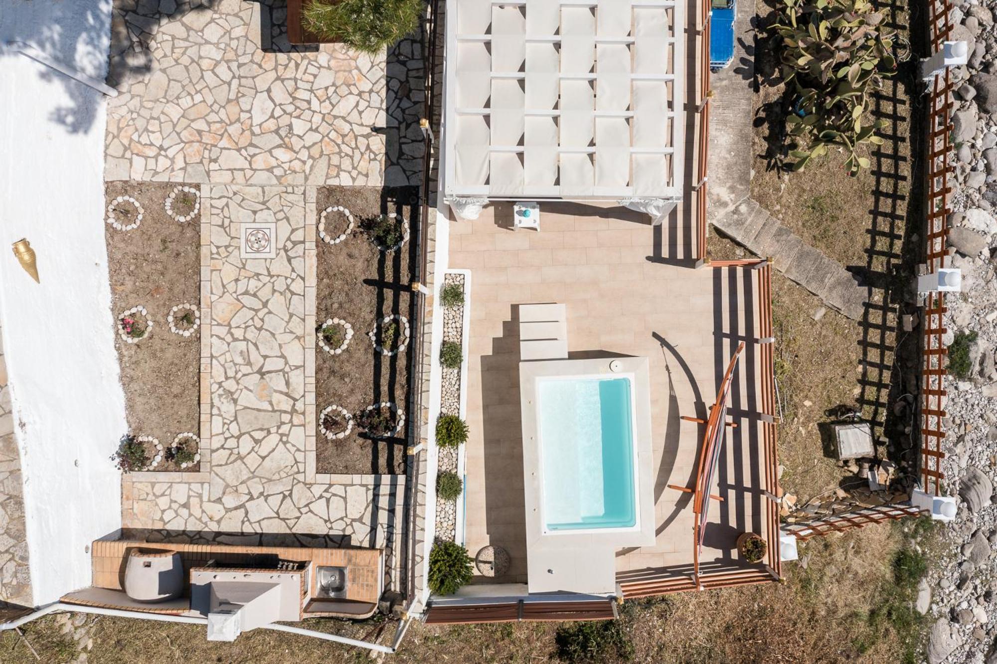 Landhaus Renata & Filippos With Private Plunge Pool By Konnect *